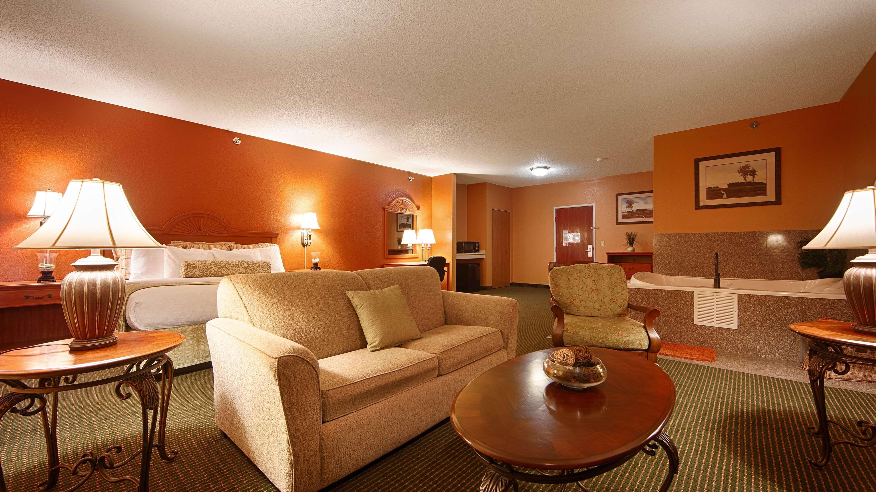 Pioneer Inn & Suites Grinnell Ngoại thất bức ảnh
